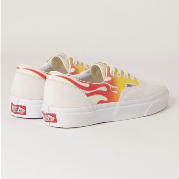 VANS UA ERA (FLAME)TRUE WHITE/CLASSIC WHITE WMNS - Picture 5 of 15